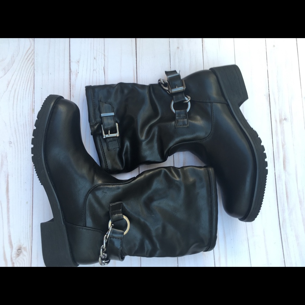 Vegan leather combat boots size 8 NWOT